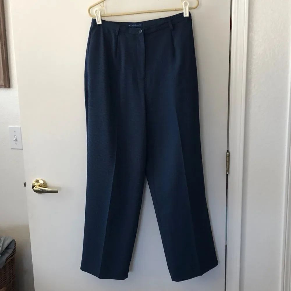 Karen Scott Straight Leg Pants Size 10 Gently Used